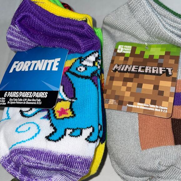 22 PAIRS KIDS SOCKS JURRASIC PARK LEGO MINECRAFT FORTNITE SZ 6-8 NEW - Picture 2 of 5